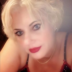 Meet your Posher, Sherry